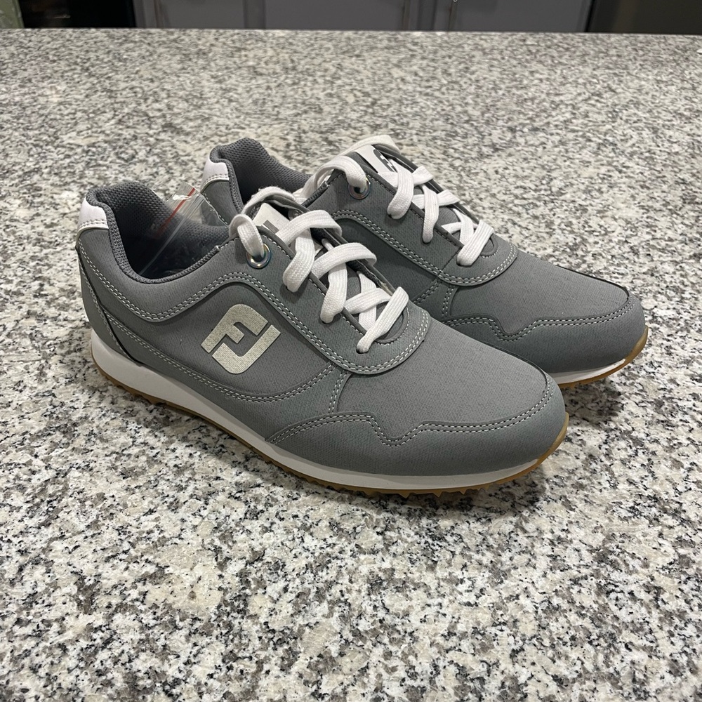(Brand New) Footjoy Women’s Spikeless Golf Shoe